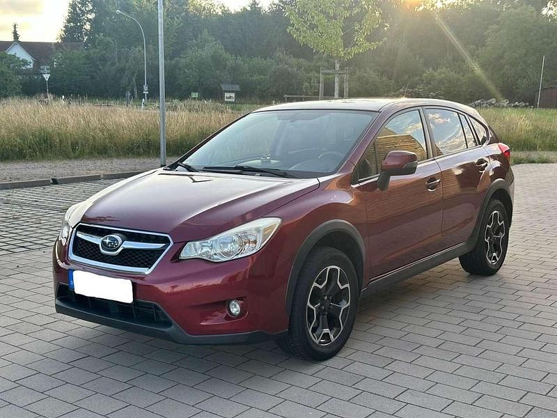 Gebraucht Subaru XV Comfort 114 PS (83 kW) 2013 Rot SUV