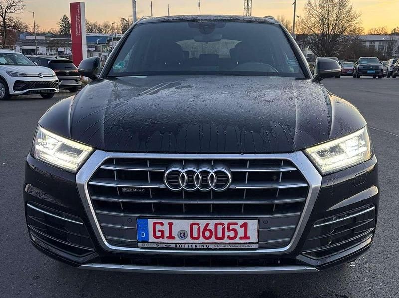 Gebraucht Audi Q5 S-Line 190 PS (139 kW) 2019 Mythosschwarz metallic SUV