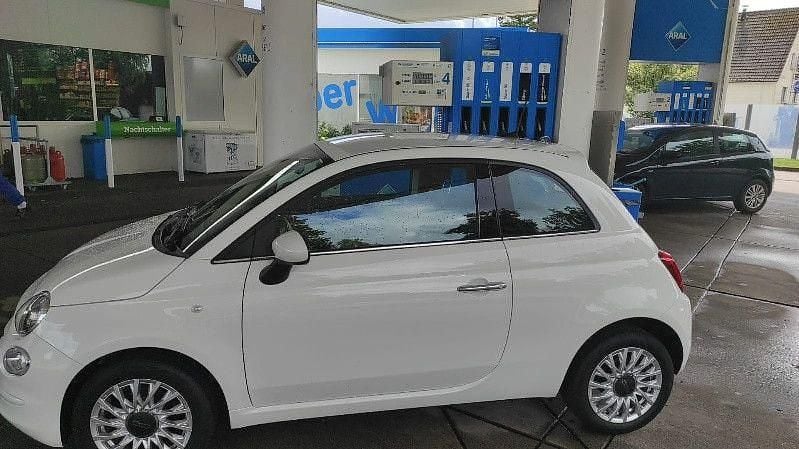 Weiß Gebraucht 2019 Fiat 500 Lounge Limousine | 9.700 € (Guter Preis) - Bild 1/4