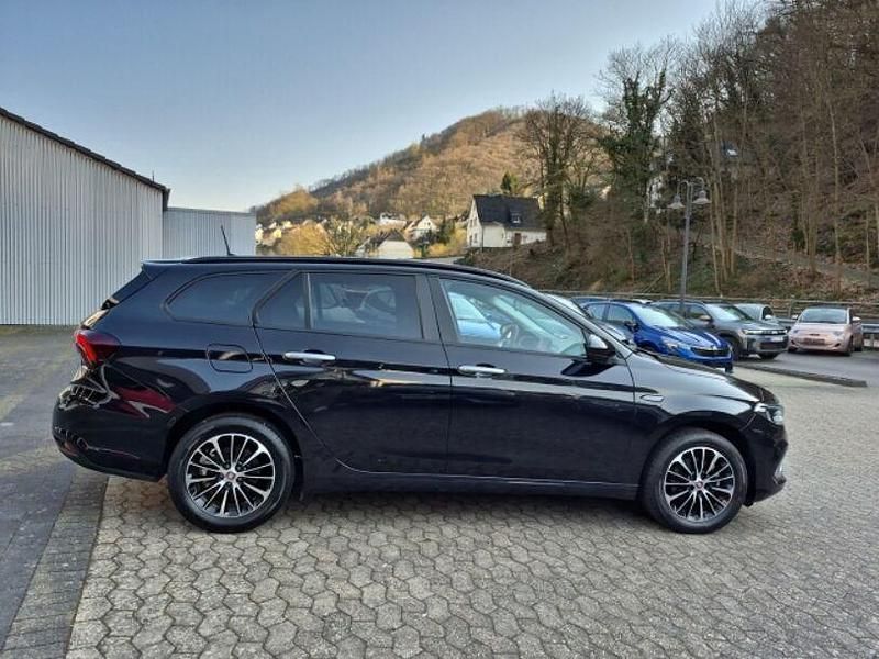 Gebraucht Fiat Tipo 131 PS (96 kW) 2024 Schwarz Kombi