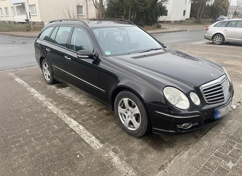 Gebraucht Mercedes E280 190 PS (139 kW) 2006 Schwarz Kombi