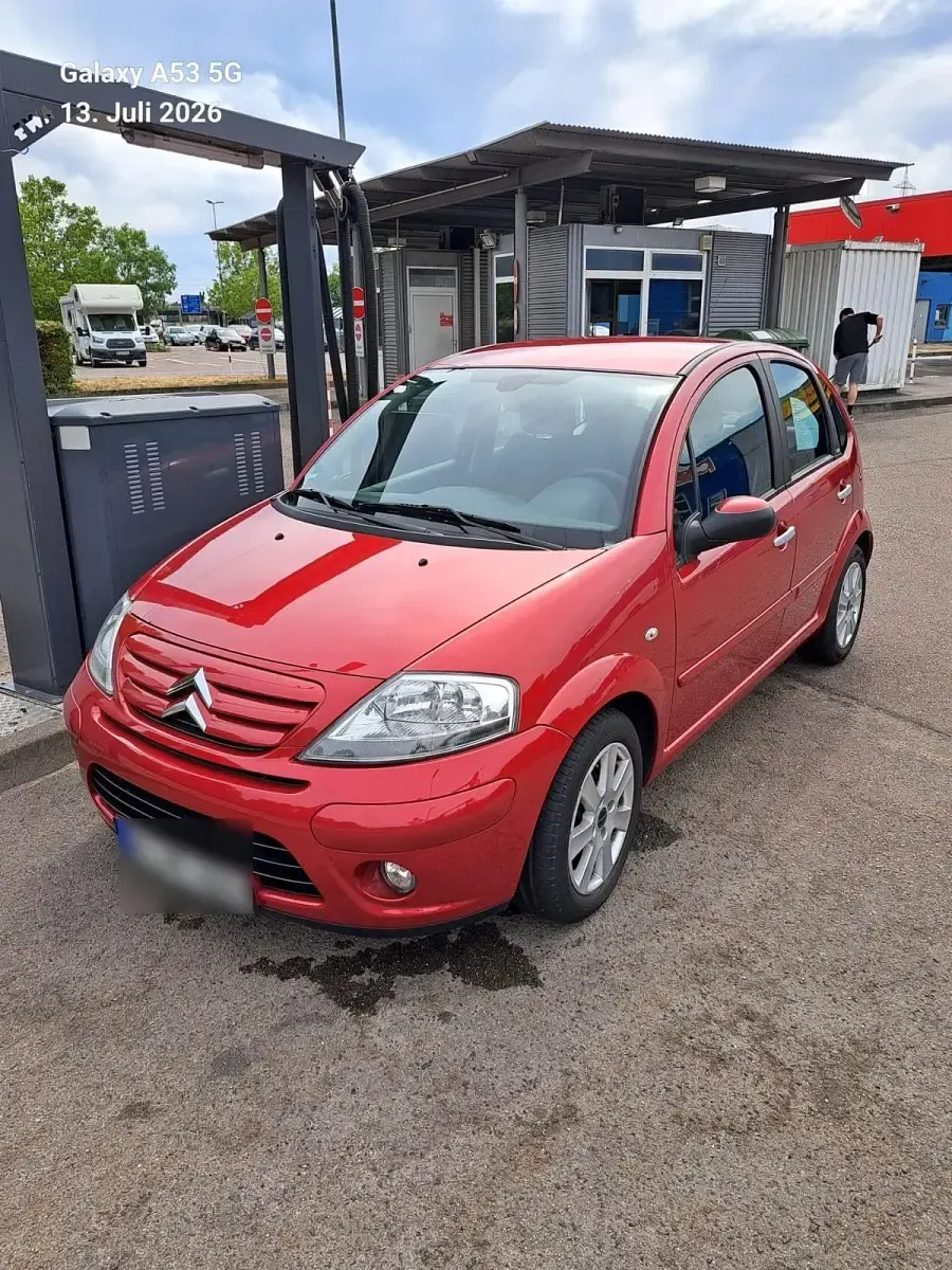 Gebraucht Citroën C3 Exclusive 88 PS (64 kW) 2009 Rot Limousine