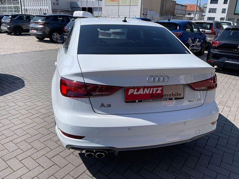 Second-hand Audi A3 Sport 150 CP (110 kW) 2019 Alb Berlinǎ