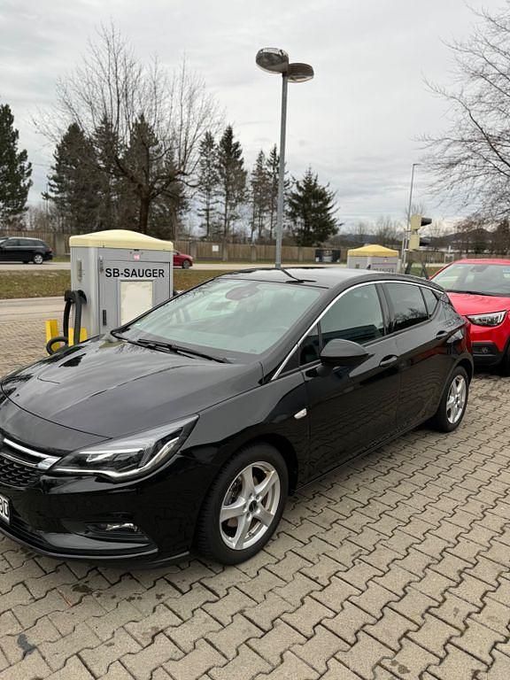 Gebraucht Opel Astra Dynamic 150 PS (110 kW) 2018 Schwarz Limousine