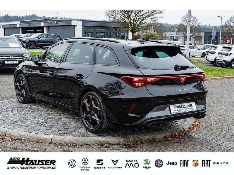 Gebraucht Cupra Leon VZ 333 PS (244 kW) 2025 Schwarz Kombi