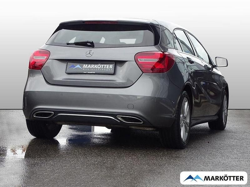 Gebraucht Mercedes A220 177 PS (130 kW) 2018 Grau Limousine
