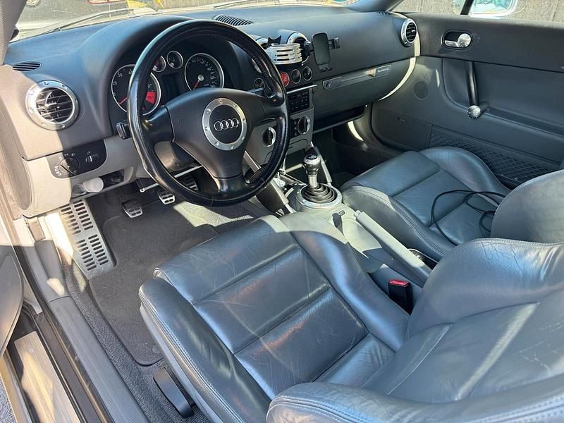 Usata Audi TT 180 CV (132 kW) 2001 Argento Coupé