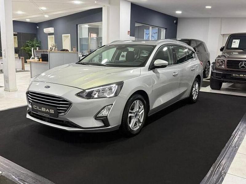 Gebraucht Ford Focus Cool & Connect 120 PS (88 kW) 2021 Silber Kombi