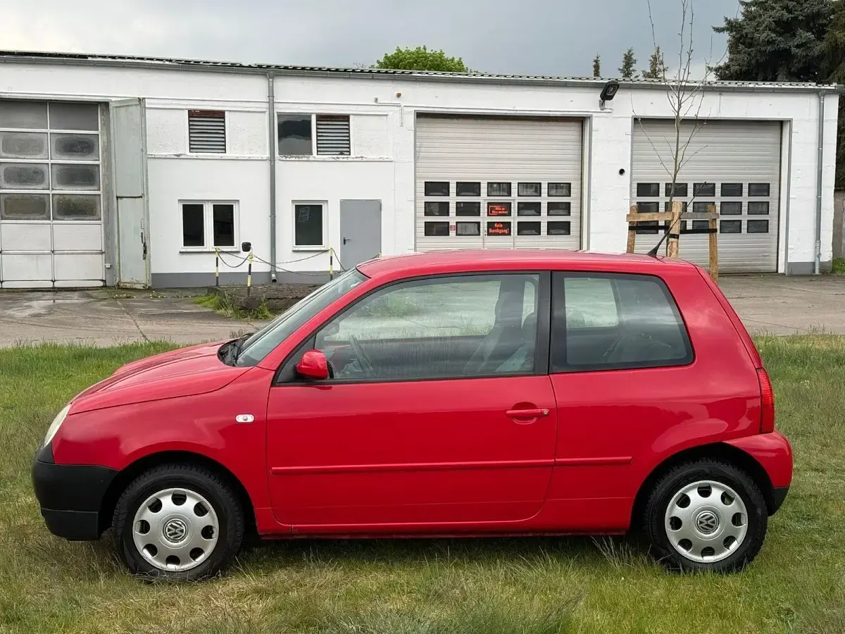 Gebraucht VW Lupo 60 PS (44 kW) 2004 Rot Kleinwagen