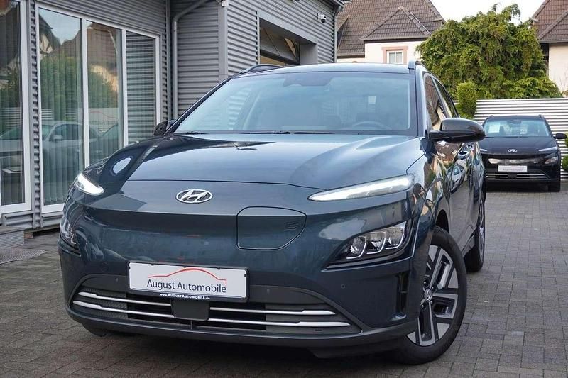 Blau Gebraucht 2022 Hyundai Kona Trend SUV | 17.470 € (Fairer Preis) - Bild 1/3