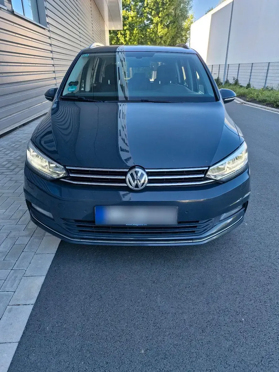 Gebraucht VW Touran Highline 150 PS (110 kW) 2015 Grau Van / Kleinbus