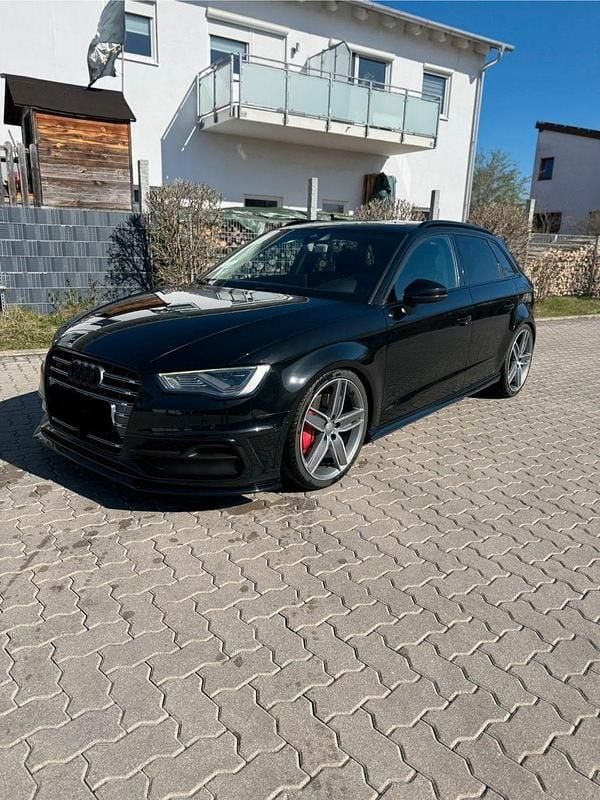 Gebraucht Audi S3 Ambiente 300 PS (220 kW) 2015 Schwarz Coupé