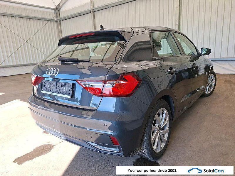 Gebraucht Audi A1 Advanced 95 PS (69 kW) 2022 Grau SUV