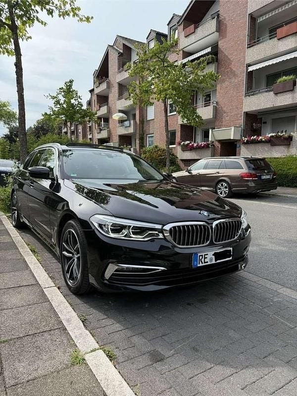 Gebraucht 2018 BMW 520 Efficient Dynamics Limousine | 24.500 € (Guter Preis) - Bild 1/4