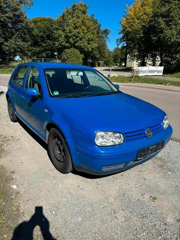 Blau Gebraucht 1999 VW Golf IV Kombi | 400 € (Superpreis) - Bild 1/4
