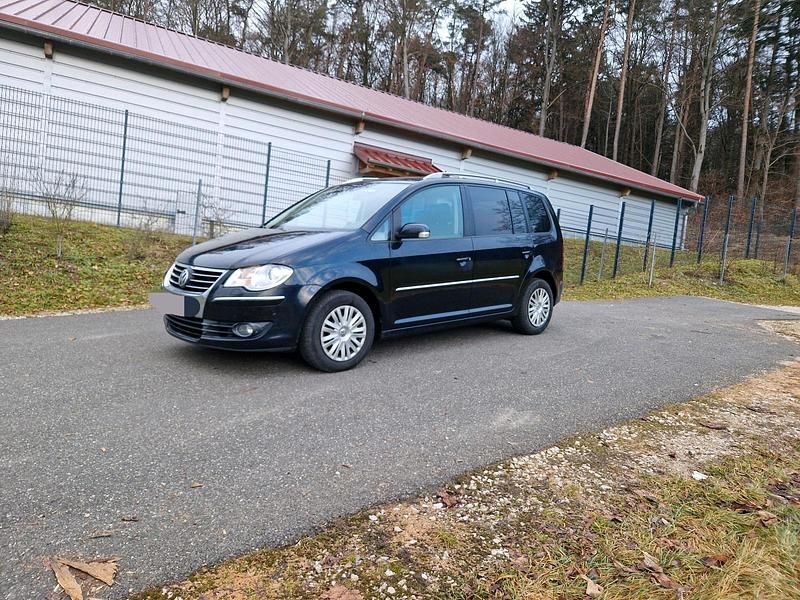 Gebraucht VW Touran Highline 140 PS (102 kW) 2008 Schwarz Van / Kleinbus