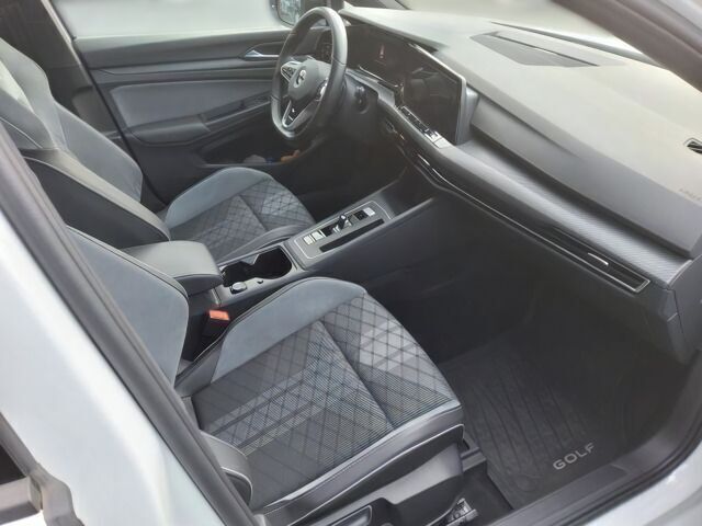 Gebraucht VW Golf VIII R 150 PS (110 kW) 2021 Weiß Kombi
