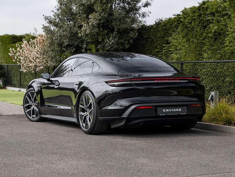 Gebraucht Porsche Taycan 319 kW (435 PS) 2024 Schwarz Limousine