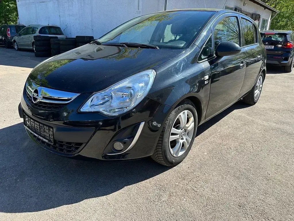 Gebraucht Opel Corsa 101 PS (74 kW) 2012 Schwarz Kleinwagen