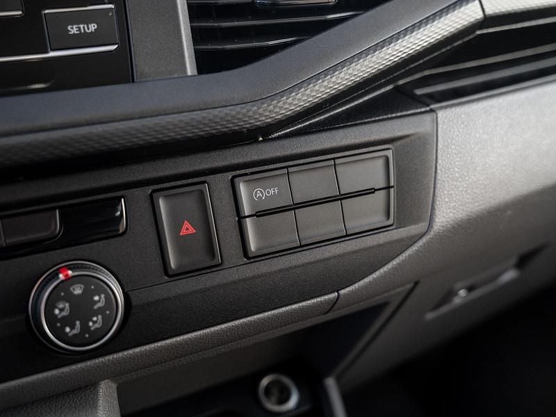 Gebraucht VW Transporter 150 PS (110 kW) 2021 Weiß Van