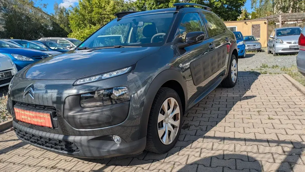Gebraucht Citroën C4 Feel 82 PS (60 kW) 2016 Grau Limousine