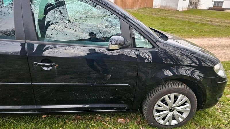 Gebraucht VW Touran Trendline 140 PS (102 kW) 2007 Schwarz Van / Kleinbus