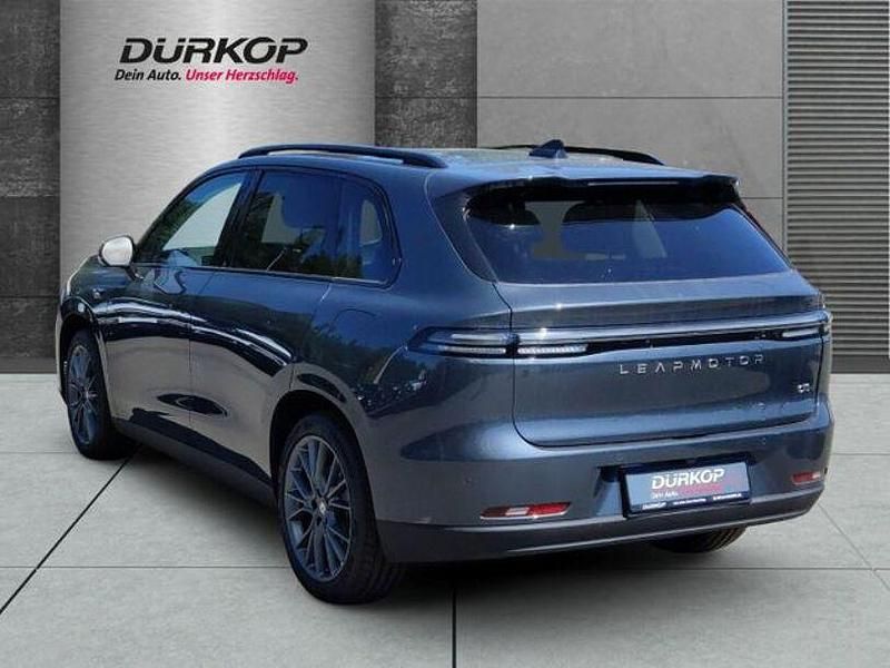 Gebraucht Leapmotor C10 160 kW (218 PS) 2025 Grau SUV