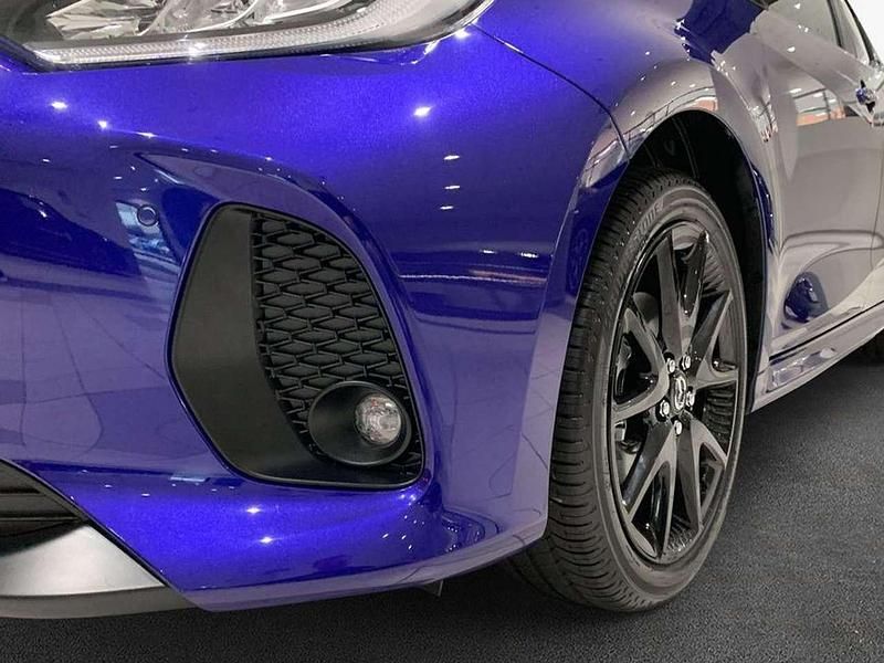 Neu Mazda 2 Homura-Line 92 PS (67 kW) 2025 Glas blue Limousine