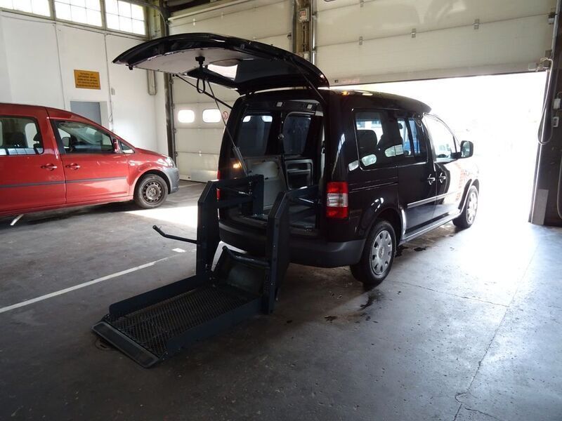 Schwarz Gebraucht 2008 VW Caddy Van / Kleinbus | 8.880 € (Teuer) - Bild 1/4