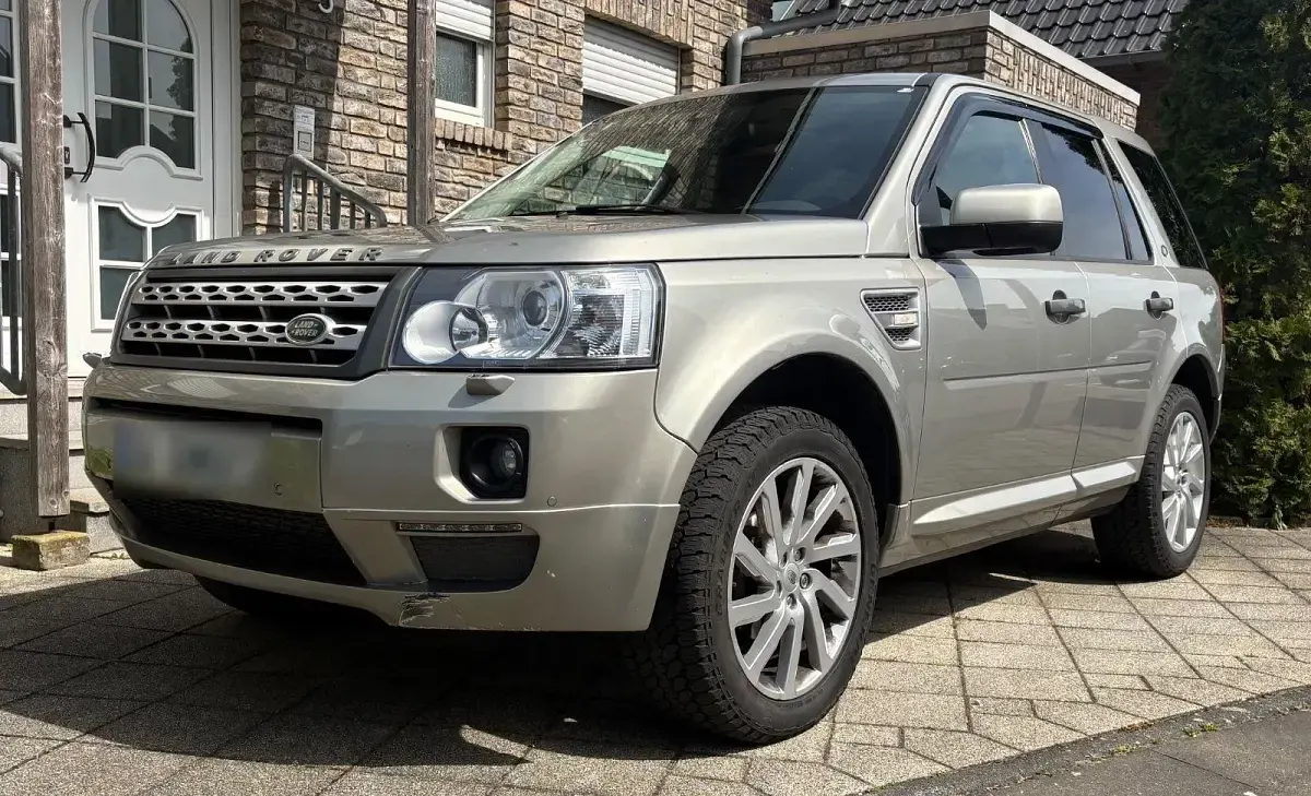 Gebraucht Land Rover Freelander 2 HSE 190 PS (139 kW) 2011 Beige SUV