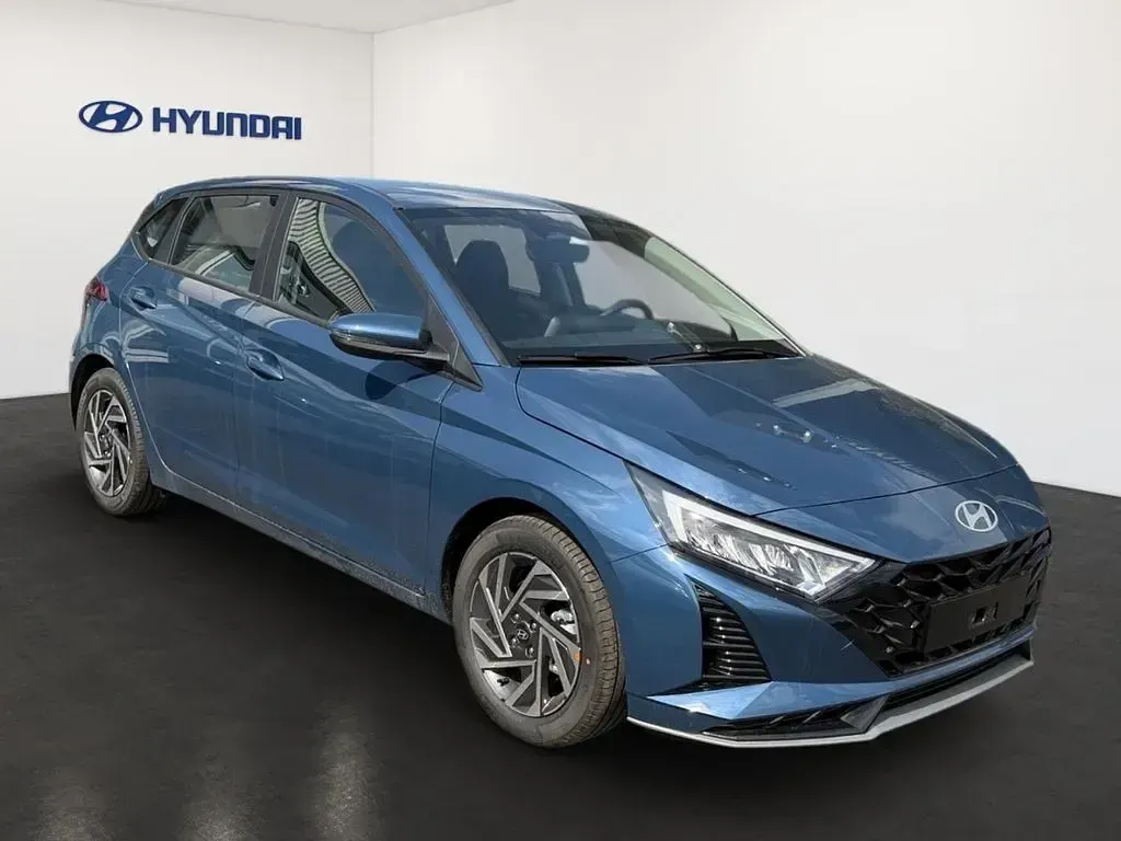 Neu Hyundai i20 Comfort 90 PS (66 kW) 2026 Blau Kleinwagen