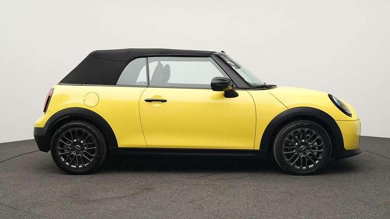 Gebraucht Mini Cooper Cabriolet Classic 163 PS (119 kW) 2025 Gelb Cabrio