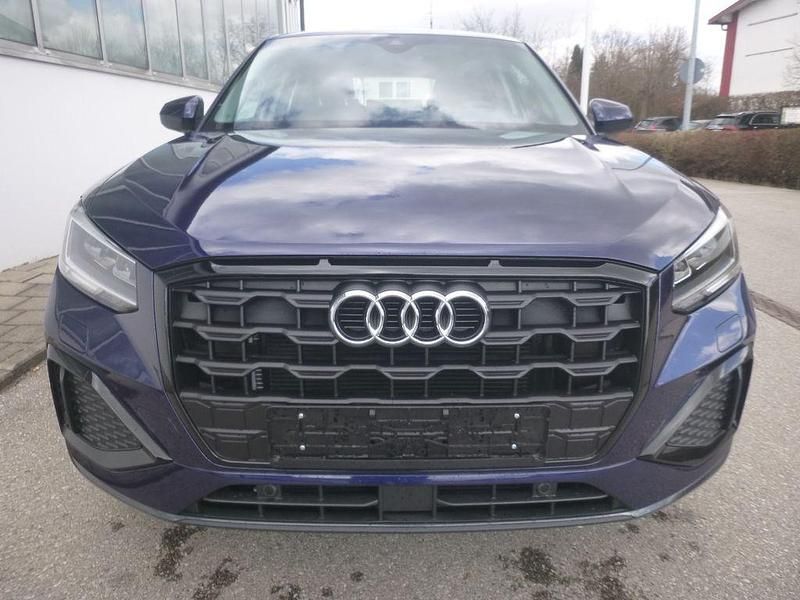 Gebraucht Audi Q2 Advanced 150 PS (110 kW) 2024 Blau SUV