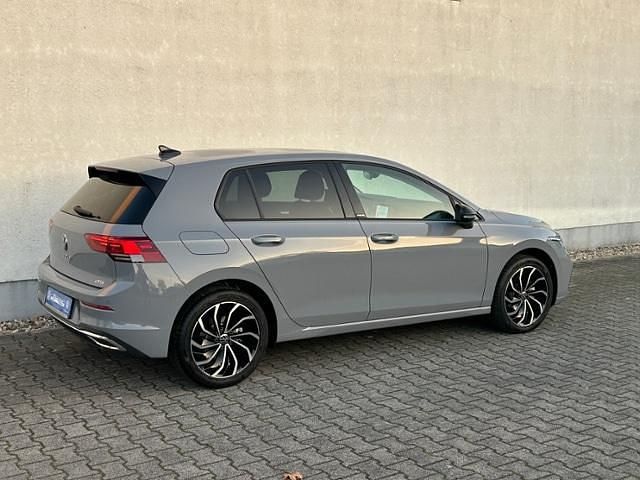 Gebraucht VW Golf VIII Move 150 PS (110 kW) 2023