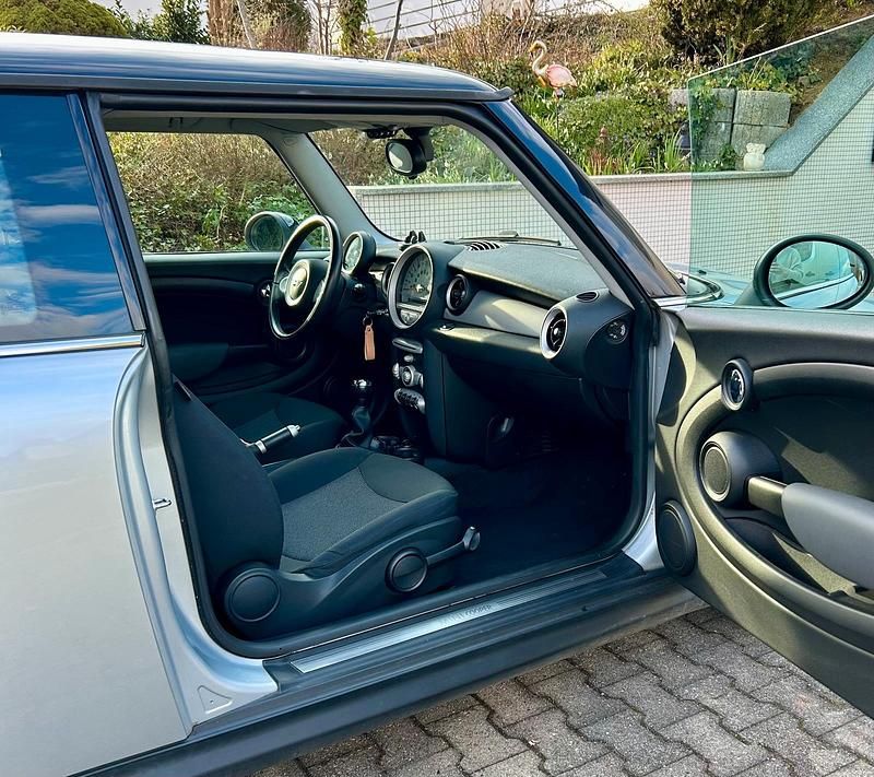 Usado Mini Cooper 120 HP (88 kW) 2007 Prateado Citadino