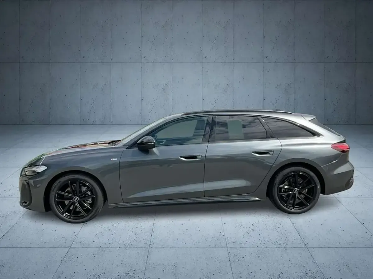 Neu Audi A5 Sport 204 PS (150 kW) 2026 Daytonagrau perleffekt Kombi