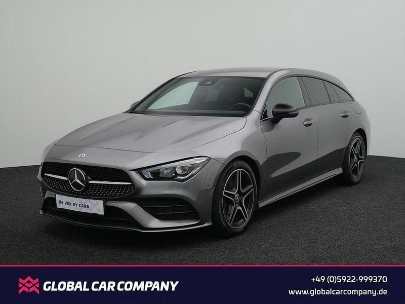 Grau Gebraucht 2021 Mercedes CLA180 AMG line Limousine | 18.450 € (Guter Preis) - Bild 1/4