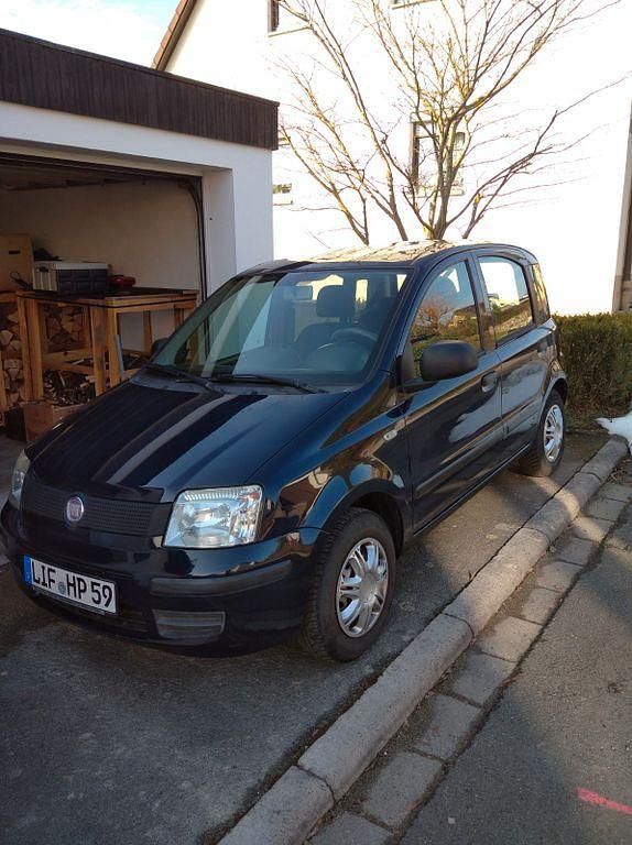 Gebraucht Fiat Panda 60 PS (44 kW) 2011 Blau Kleinwagen