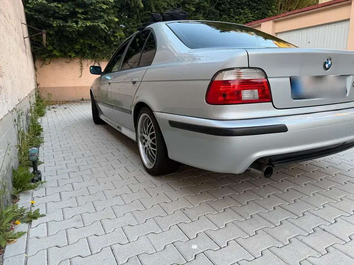 Gebraucht BMW 520 Basis 170 PS (125 kW) 2000 Silber Limousine