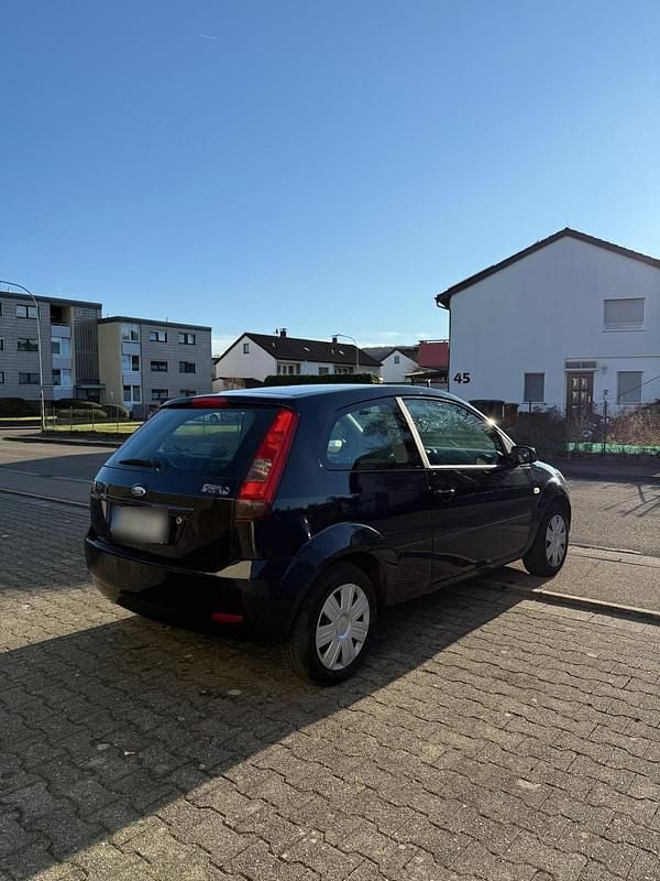 Gebraucht Ford Fiesta 80 PS (58 kW) 2006 Schwarz Kleinwagen