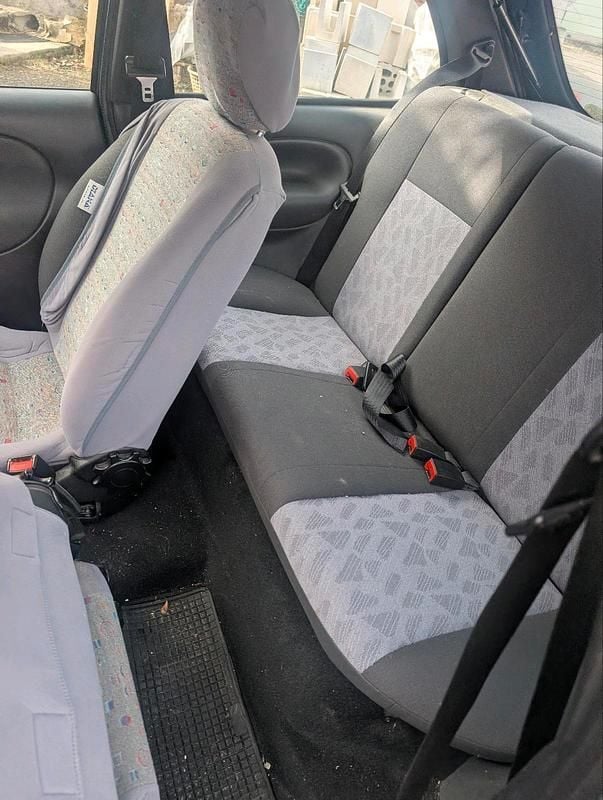 Gebraucht Ford Fiesta 45 PS (33 kW) 2001 Blau Kleinwagen