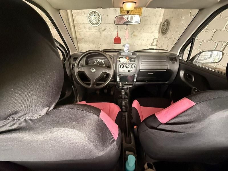 Gebraucht Opel Agila 75 PS (55 kW) 2003 Silber Van / Kleinbus