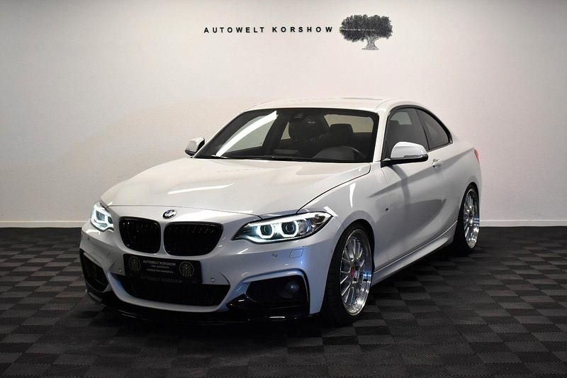Gebraucht BMW 230 M Sport 252 PS (185 kW) 2016 Weiß Coupé