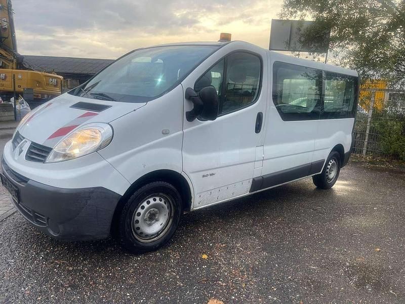 Gebraucht Renault Trafic 117 PS (86 kW) 2009 Weiß Van / Kleinbus