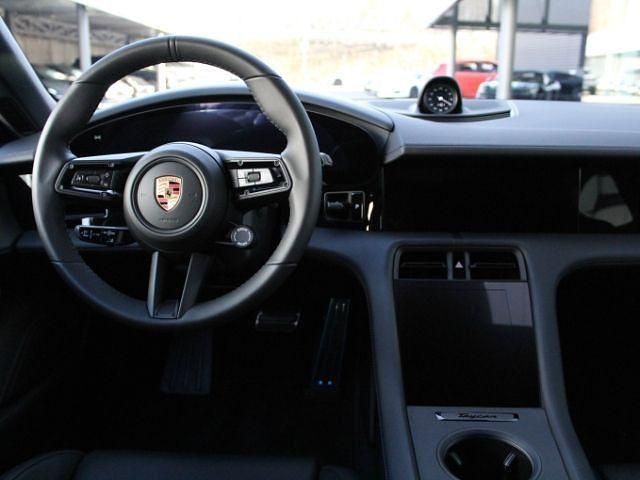 Neu Porsche Taycan Cross Turismo 319 kW (435 PS) 2026 Schwarz Limousine