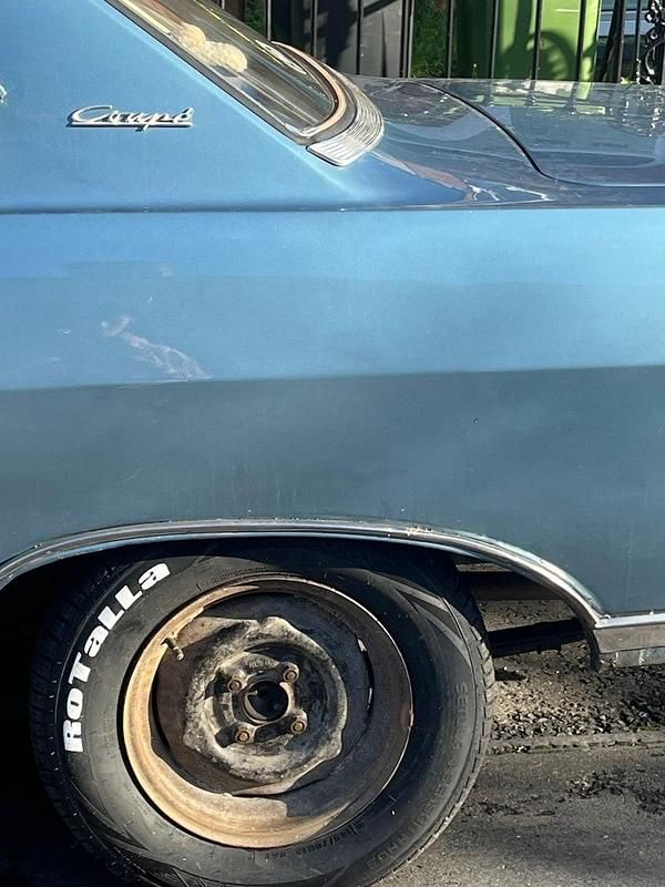 Gebraucht Opel Rekord 90 PS (66 kW) 1966 Blau Coupé