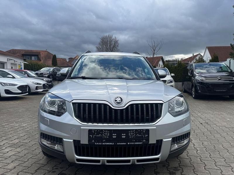 Gebraucht Skoda Yeti Elegance 110 PS (80 kW) 2014 Silber SUV