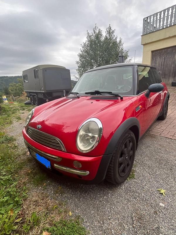 Rot Gebraucht 2004 Mini ONE Kleinwagen | 2.350 € (Guter Preis) - Bild 1/4