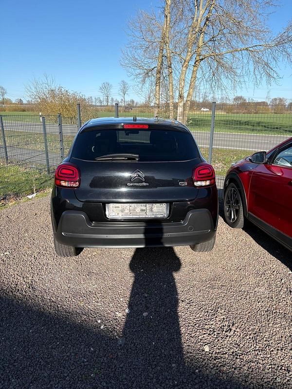 Gebraucht Citroën C3 PureTech 83 PS (61 kW) 2018 Schwarz Kleinwagen