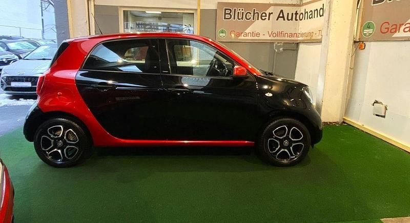 Second-hand Smart ForFour Basis 90 CP (66 kW) 2019 Roșu Hatchback